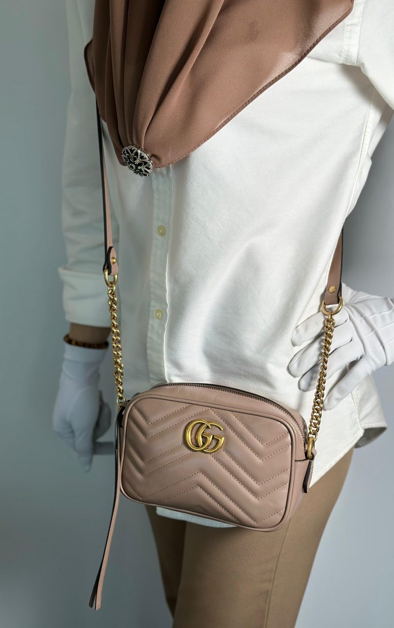 GUCCI GG MARMONT CROSSBODY